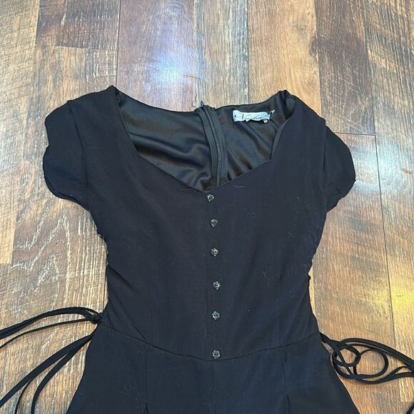 Neesha Elegant Black Jumpsuit M (5175) - Picture 2 of 6